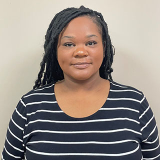 Denise, Customer Service Specialist