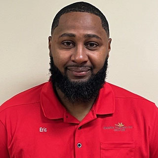 _0007_Eric Maintenance Technician